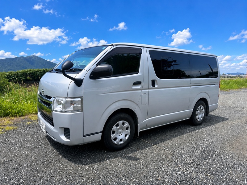 ペットマーチのロゴや会社名が入っていない移動火葬車