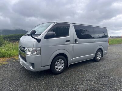 ペットマーチの会社名やロゴが入っていない、目立たない移動火葬車